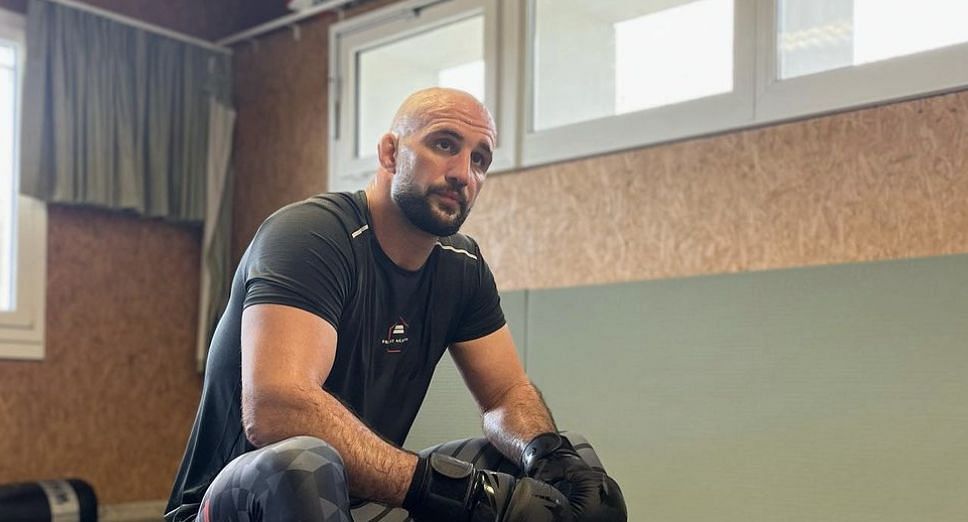 What type of fighter is Volkan Oezdemir?
